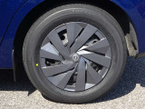 【タイヤ】 【純正15インチホイール】《185/65R15》