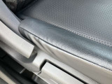 運転席シートの状態です。