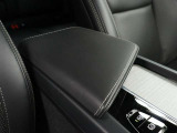 ボルボ・カー天白に在庫がございます。お問合せは052-808-0070まで☆