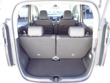 ◆定員乗車時のカーゴルームです。普段のお買い物の荷物やたくさんの収納が可能です。