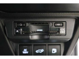 ETC機能に加え、渋滞回避支援や安全運転支援のサービスが受けられるETC2.0を装備!