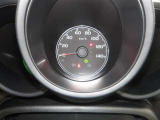 車が気になられましたらお電話かメールでお問い合わせください。他のお客様と商談が重なる場合が増えて来てますので事前にご確認ください。