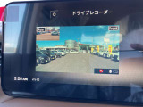 前後ドライブレコーダー☆リアの映像も録画してくれるので安心☆