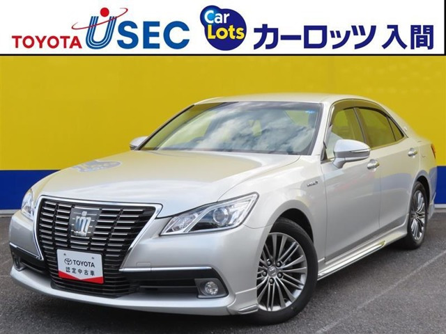 クラウン ハイブリッド 2.5 ロイヤルサルーン 