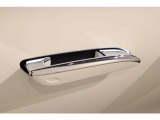 お気軽にお問い合わせください。Tel:075-325-0440 Mobile:070-2313-8676  中古車担当:時女まで