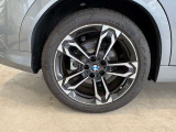 BMW正規ディーラー BMW Premium Selection調布の認定中古車です。厳しい基準をクリアした高品質車両のみ販売。BMW認定中古車保証付き(最長4年・距離無制限)、全国納車対応可能です。