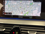 iDriveHDDナビゲーションになります。操作はコントローラーとタッチパネルにて操作いただけます。