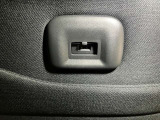 USB給電ポートがあるのでスマートフォンなどの充電にご利用いただけます。