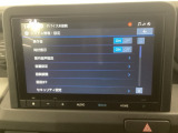 【メモリーナビ】目的地まで分かりやすく導いてくれます。初めての道でも地図が手元にある安心感が、ドライブの不安をそっと取り除いてくれます。