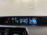 車線逸脱警報機能&衝突回避ブレーキ機能が付いています。