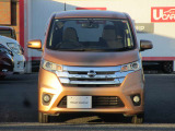 走行距離無制限の日産ワイド保証が納車日より1年間付帯されます。納車後は全国日産ディーラーで保証修理対応可能ですので安心。エンジン等だけでなくエアコンやパワステ、更に純正ナビも保証対象ですので安心です。