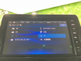 AM・FMラジオやBluetooth Audioなど、複数の音源を画面から選択できます。普段お使いの音楽やラジオに合わせて切り替えられ、移動中の時間を快適に過ごせます。