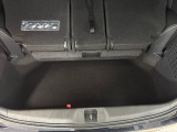 たくさんの荷物を載せられるのでご家族皆様の旅行なども楽しめます!