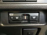 ETCが装着されています。再セットアップ後高速道路の料金所をノンストップで通過できて大変便利です。