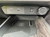 USBにワイヤレス充電付き!