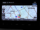 ナビゲーション装備。多彩な機能で快適ドライブをアシスト。オーディオ機能も充実していますね。