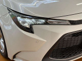 ○暗い夜道も明るく照らします○LEDヘッドライト装着車! 夜間のドライブも安心ですね♪消費電力が少なくて明るいなんて、◎です☆