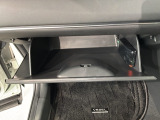 自社商品化センターにて内外装のクリーニングを実施しております!