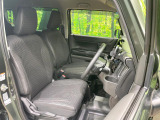 運転席シート廻りは使用感も少なく、良好な状態となっています。丁寧に使われていたことがよくわかりますね。