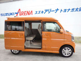 ★両側パワースライドドア★狭い駐車場や壁際などでの乗降りに便利!操作はワイヤレスリモコン、室内のコントロールスイッチ、ドアハンドルで行えます!お子様がいる家庭など欲しい装備の1つですよね★