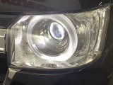 ヘッドライトで、個性も光る 、長く乗っていたい車です。