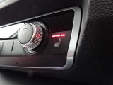 温度調整機能付きのシートヒーターがフロントシートに装備されていますので、エアコンによる乾燥を気にすることなく温まることが出来ます。