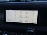 ナビ画面です。Android AutoとApple CarPlayの表示も確認できます。