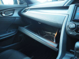ご納車後のアフター点検や修理、交換等も連携工場にてご対応致します♪