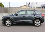 Q2 35 TFSI アドバンスド 