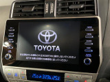 【9インチ ディスプレイオーディオ】大画面ディスプレイへお持ちのスマートフォンと連携して、ナビやbluetoothでの音楽再生が可能です♪デザインはもちろん操作性も良好!別途ナビ機能の取付可能です♪