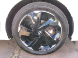 純正アルミホイール205/50R17・ブリヂストン製です。