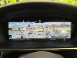 インタラクティブドライバーディスプレイ『フル液晶メーターです。地図を表示することができますので、目線をナビゲーションまで移動せず少し下へ向ければ地図情報を確認いただけます。