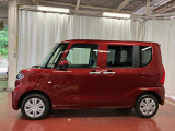 【スマートアシスト搭載車】 衝突回避支援ブレーキ機能(対車両・歩行者)、衝突警報機能(対車両・対歩行者)、誤発信抑制制御機能などの機能で安全な運転をサポートします。