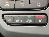【シートヒーター】寒い日に重宝するシートヒーター!エアコンより早く温まってくれるので寒がりの人も安心ですね♪エアコンの温風は乾燥するから苦手、という方にもをおすすめです。