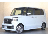 当社の優秀なスタッフがしっかり点検整備をさせていただいてからご納車いたします!さらに!エンジンオイル、エレメント・ミッションオイル・ワイパーゴムを新品交換になります!これで安心して乗って頂けます!