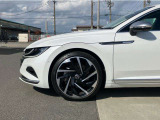 この度は数ある中から弊社認定中古車をご覧いただき誠にありがとうございます。スペースの都合上、店舗で展示していない場合がございますの事前にお問い合わせくださいませ。