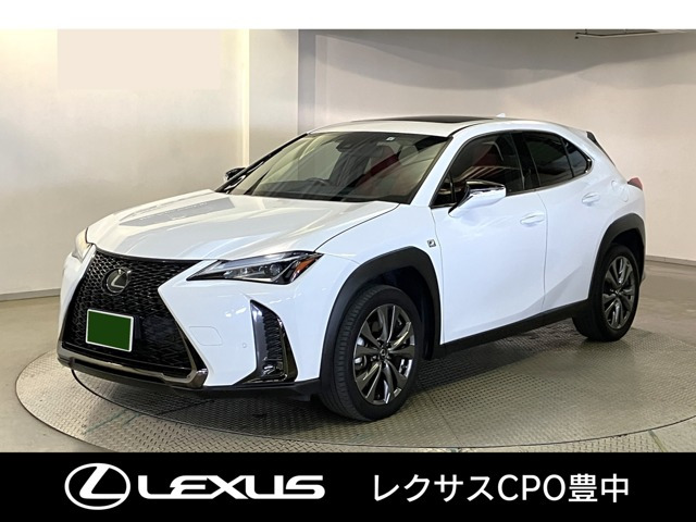 UX 200 Fスポーツ