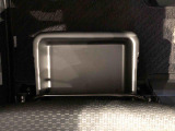 収納ボックスがついており便利に使用出来ます。