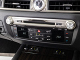 ★使いやすさや安全性を追求したステアリング周り!高級車ゆえにスイッチ類が多いのも特徴ですね!考え尽くされた配置ですぐに使いこなす事が出来ますのでご安心下さい!是非、体感してみて下さい!!