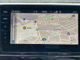 「ディスカバープロ」ナビゲーション機能をはじめ、車両設定や走行情報の確認など、多彩な機能をスマートに操作できます。