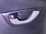 フィットは街中でスイスイ動きながら、荷物もしっかり積み込める便利な相棒です。