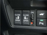 ◆両側電動スライドドア◆狭い駐車場でも乗り降りが楽々♪お子様が隣の車にドアを当ててしまう心配もございません!小さなお子様連れの方もこれで安心。