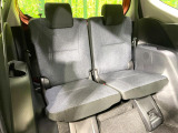 3列目シートはもちろん状態良好☆大人でもゆったりと座って頂けますので、大人数でのお出かけもラクラクです♪ご家族で、気の知れた仲間で、ドライブに行くのが楽しみですね♪