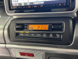フルオートエアコンで1年中車内は快適!