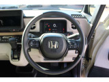 ハンドル周りにバ端を配置しているので、運転中も楽に操作できます。