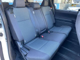 広々とした車内をぜひ一度ご覧になってください!大きなダメージもなく良好な状態となっております。