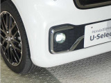 ◆フォグライト◆ 霧などの悪天候時、自車の位置を示すとともに前方や路肩が見えずらい時、近い位置をワイドに照らしてくれます