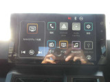 純正ディスプレイオーディオ CARPLAY などスマートフォンとリンクさせることでマップ等も利用可能です。