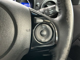 【クルーズコントロール】アクセルペダルを踏まずに一定の車速で走行できますので、高速道路など加減速の少ない道で便利です♪長距離ドライブの疲れを軽減してくれる、嬉しい装備ですよね♪