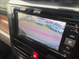 バックカメラ付で駐車も安心です